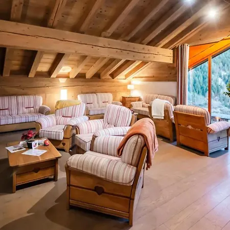 Les Alpages - 3 Pieces Pour 6 Personnes Mae-4294 *